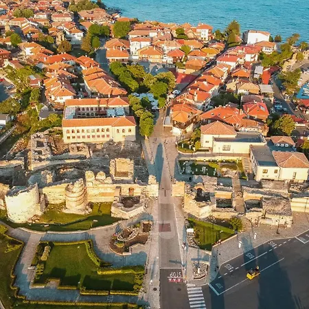 La Patio Cherno 2 דירה נסבר