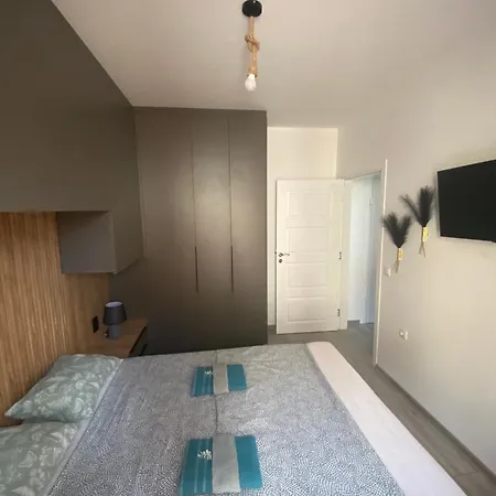 La Patio Cherno 2 * ネセバル