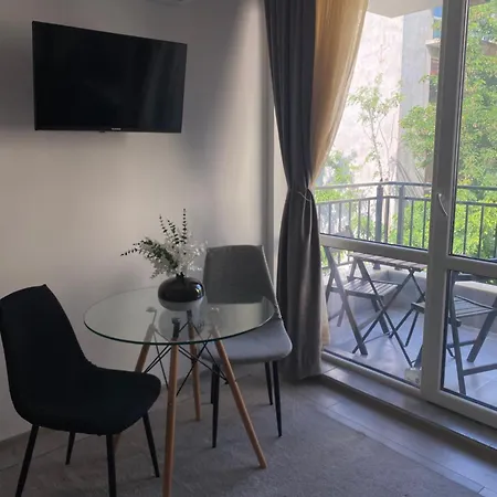 La Patio Cherno 2 Nessebar