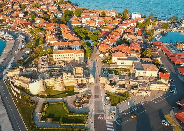 La Patio Cherno 2 Apartman Neszebar